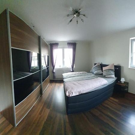 Katjas Ferienwohnung Nittel Luaran gambar